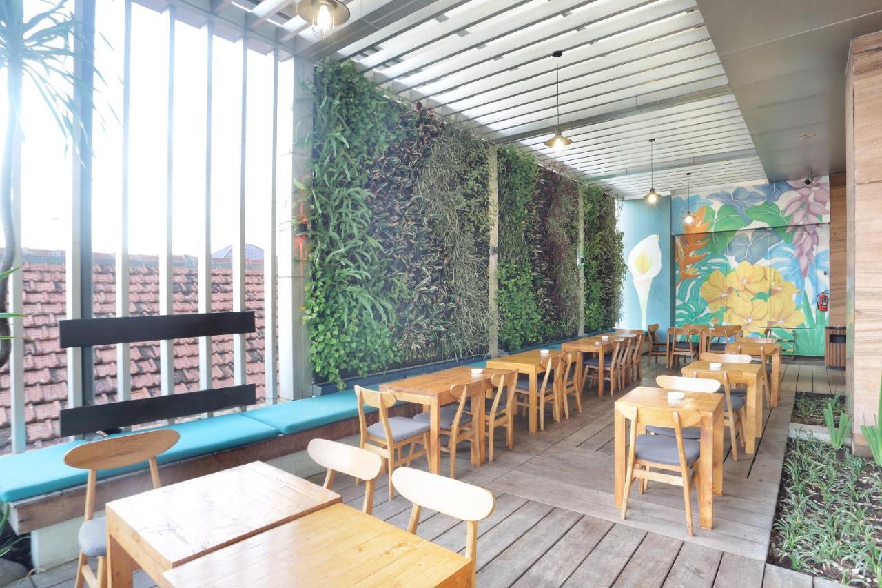 Express Simpang Lima By Ihg Hotel Semarang